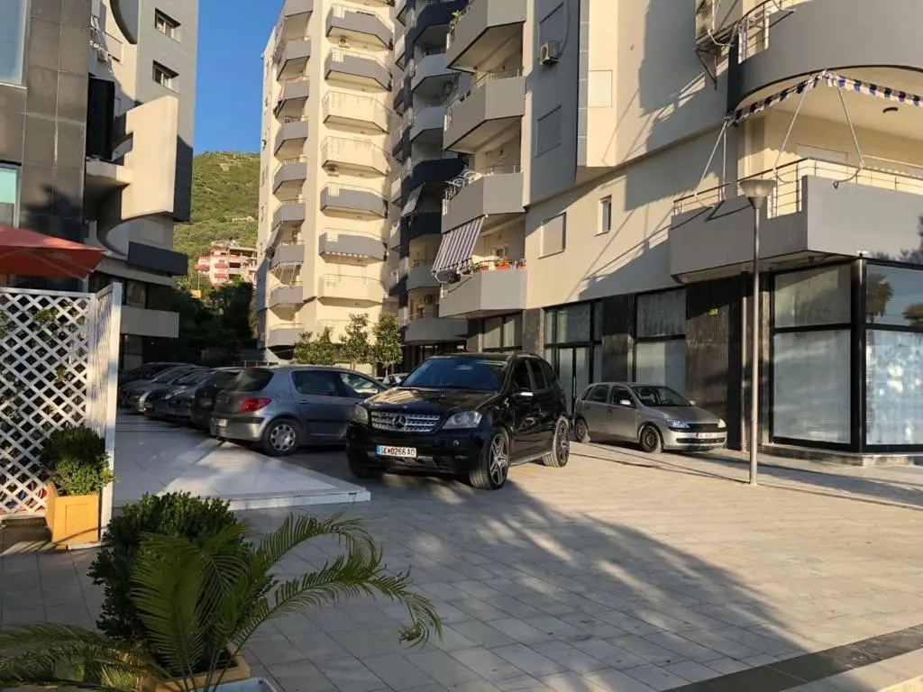 Arsen Apartment