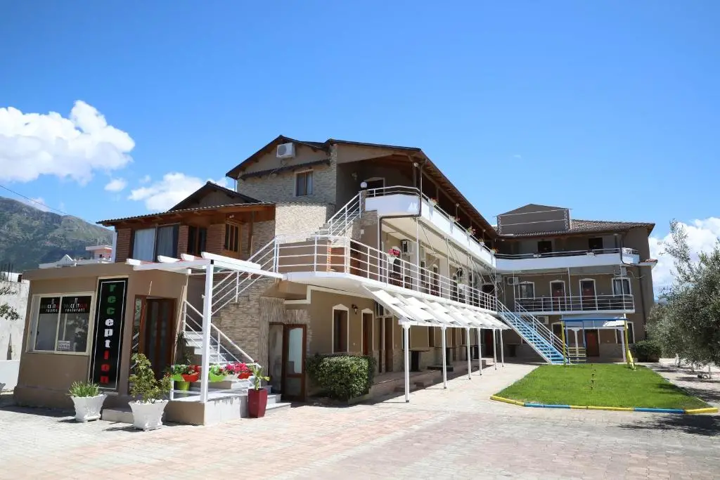 Dolce Italia Hotel