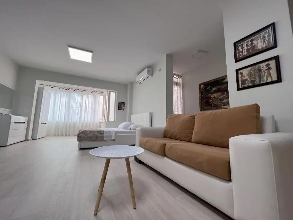 Home & Apartment In Tirana