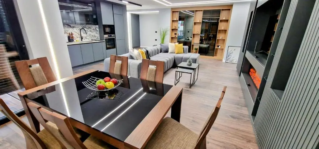 City Block Apartment