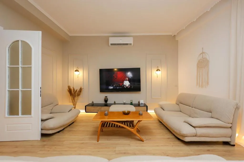 D'or Luxury Apartment