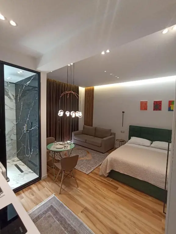 Eclectic 2BR in the Bllok - Nook