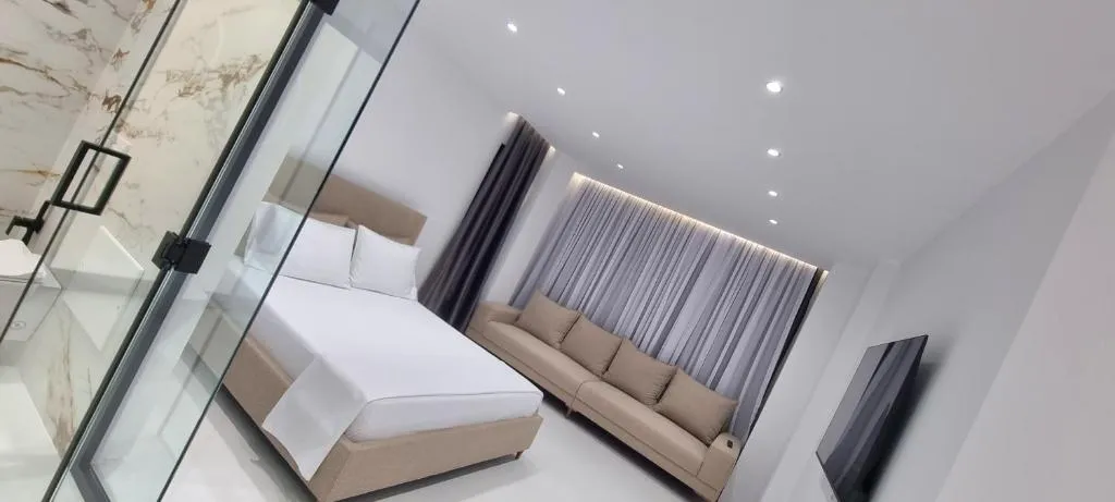 Platinum INN The City