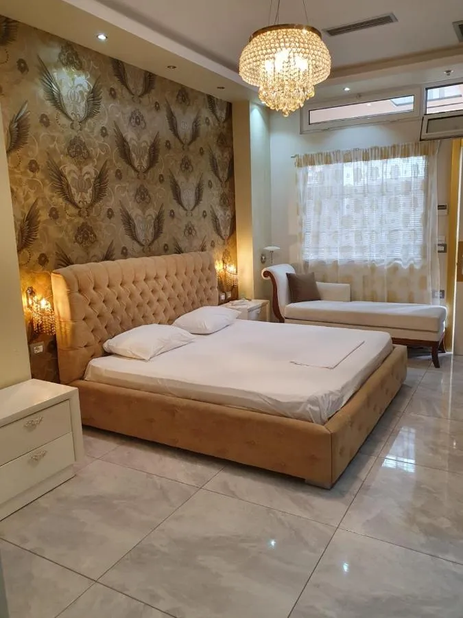 Deluxe Rooms