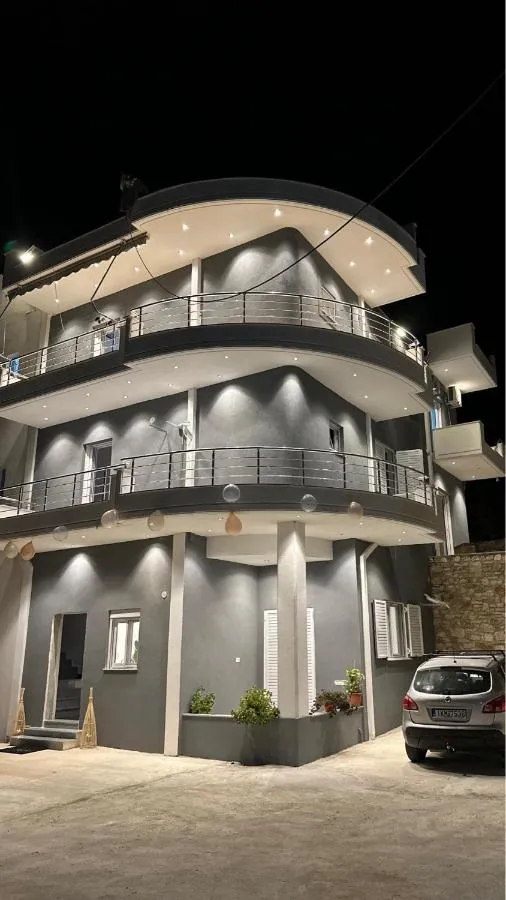 Noya Suites SR