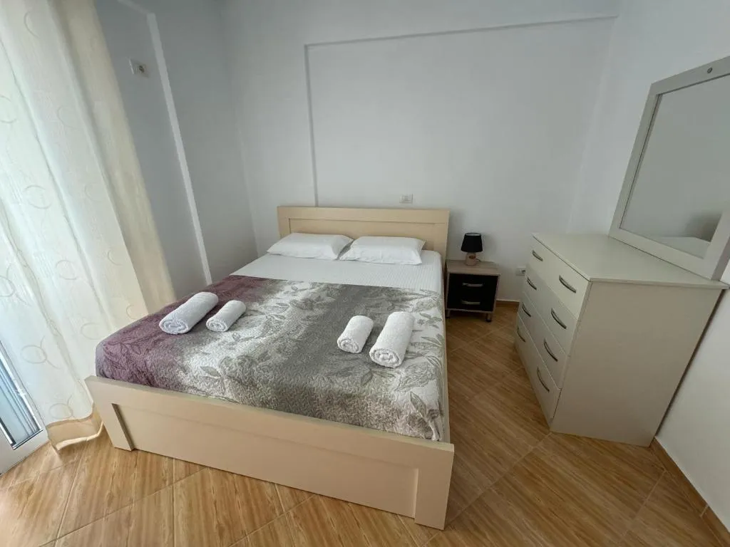 Kleo Apartment