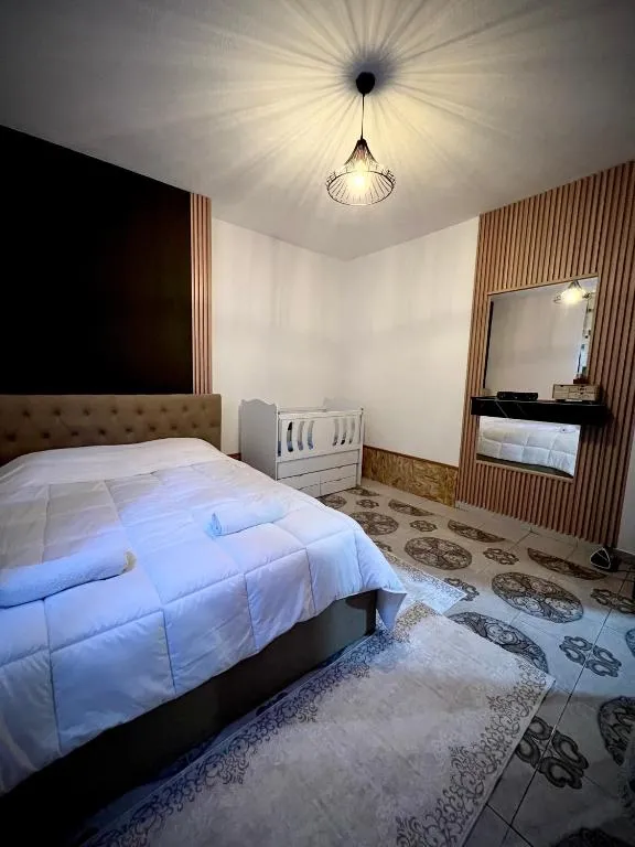 Pogradeci Lake Guest House