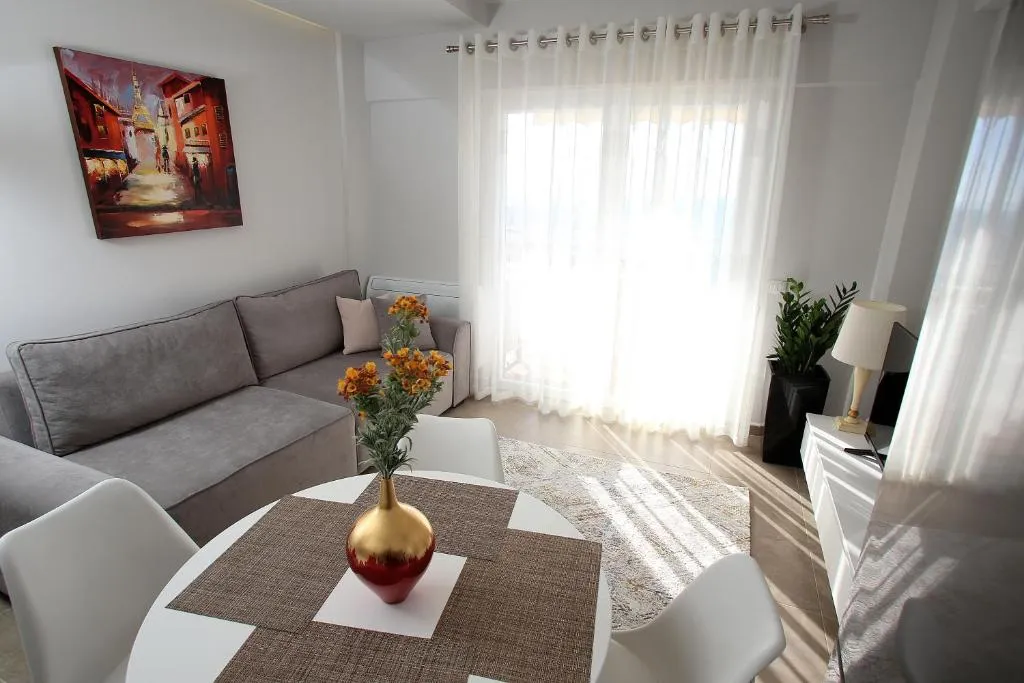 NOVA Sea View Apartments