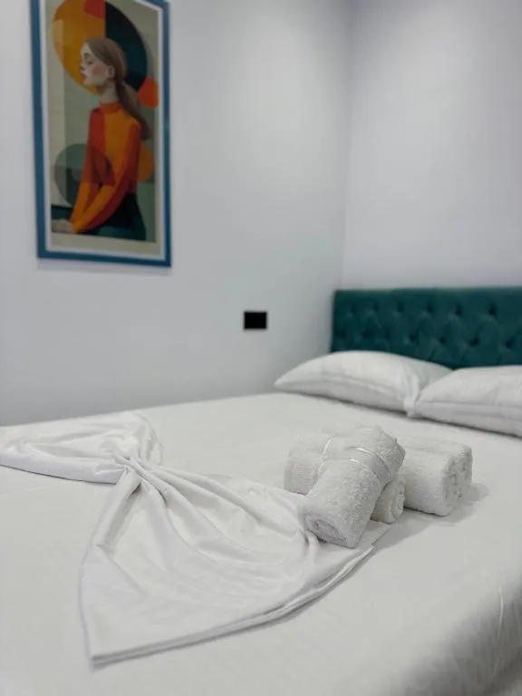 Modern & Cozy Golem Apartment