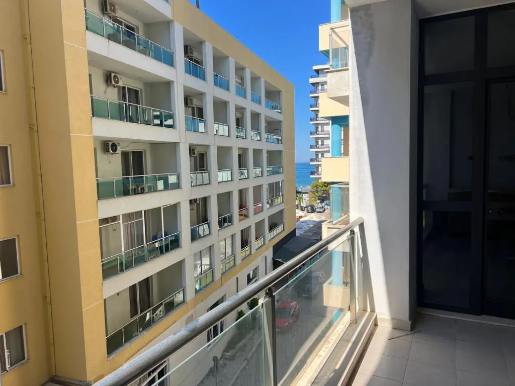 El Mar Apartment