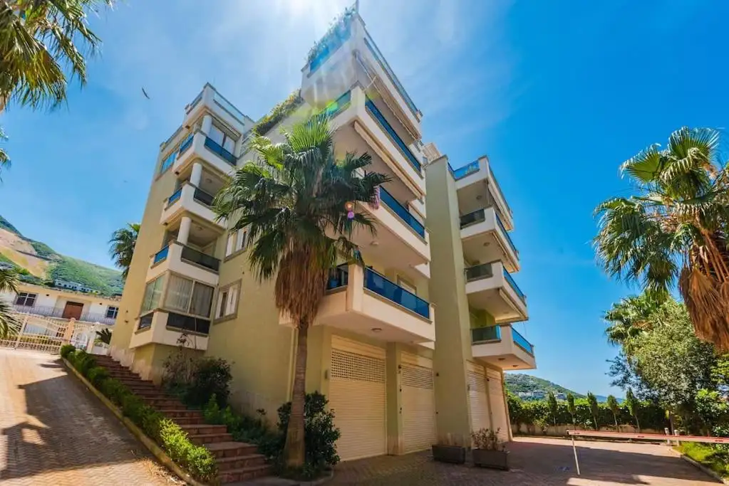 Luxury Seaview Apartment