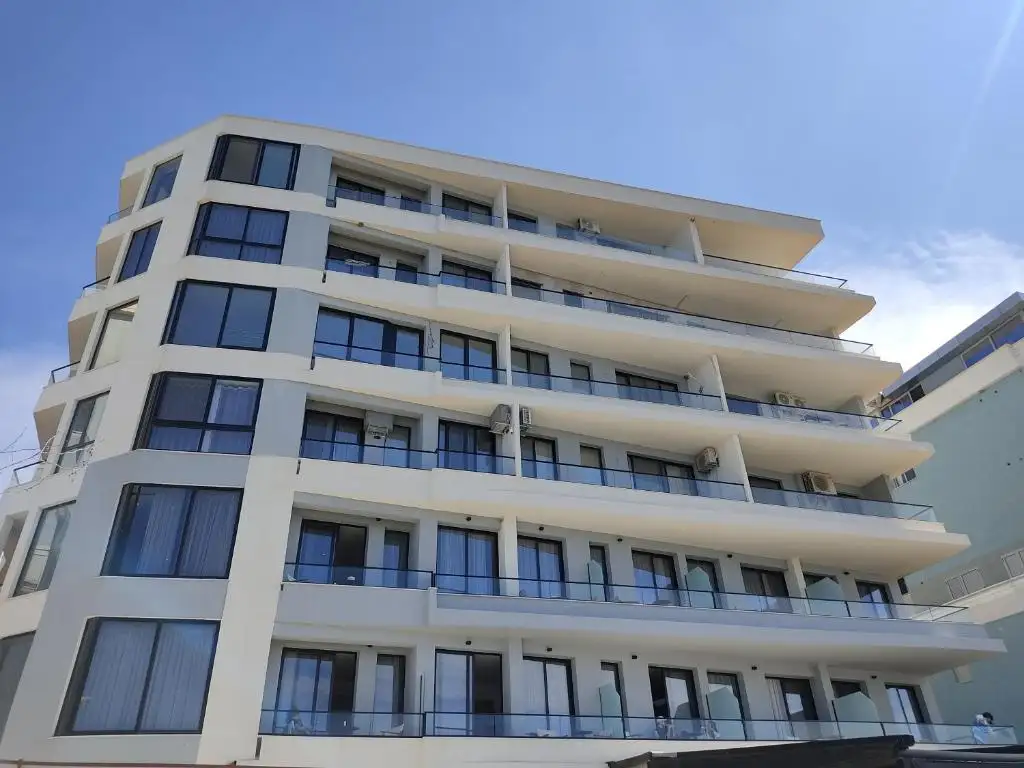 Ideal Sea View Apartment