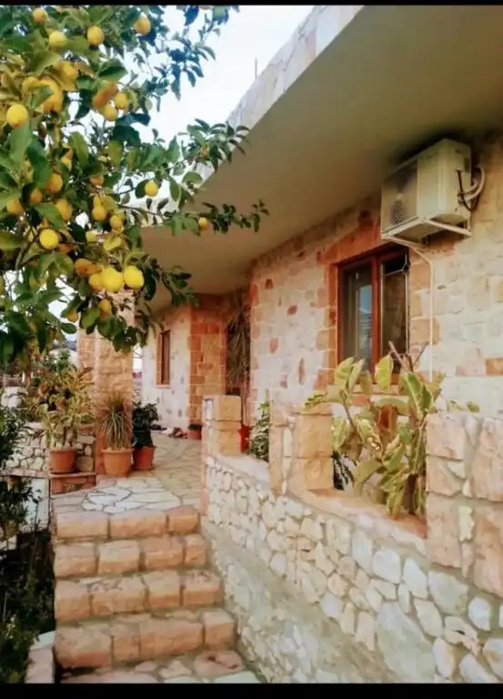 Vila Redstone Apartment ksamil