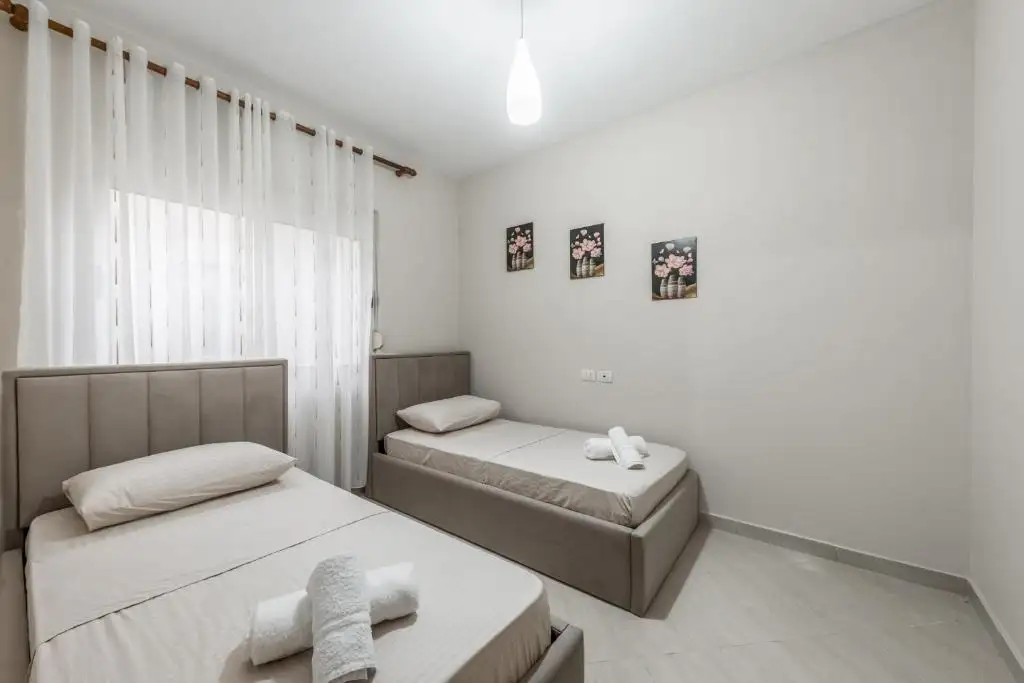 Brand New Apartment- Great location Seafront with pool access