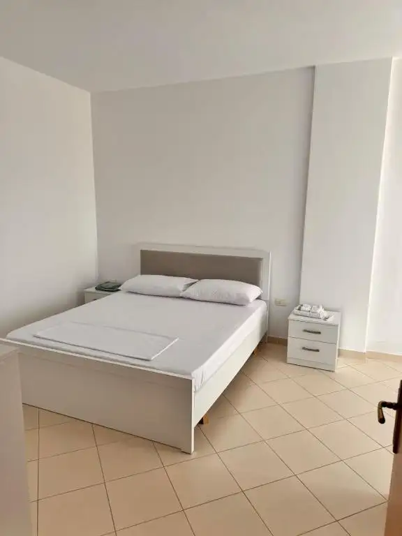 HOLIDAY APARTMENTs 5