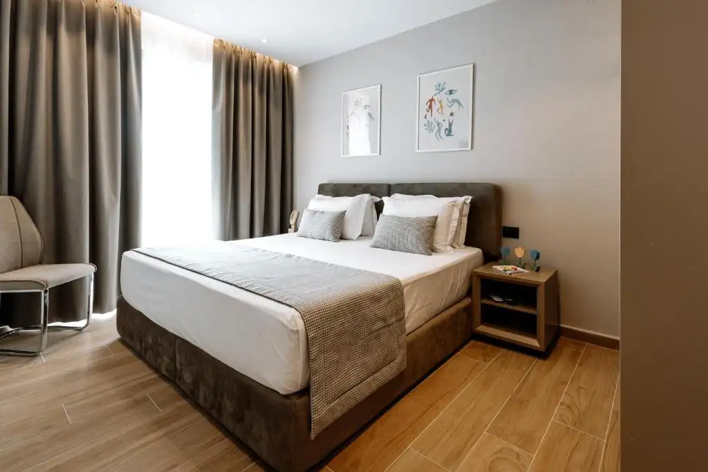 Blutique Apartments & Balconies