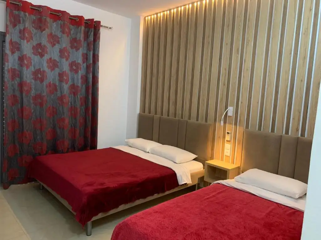 Hotel Piazza
