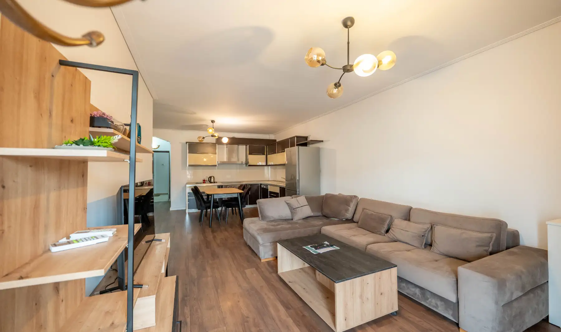 Tirent Apartments-Komuna Parisit 2