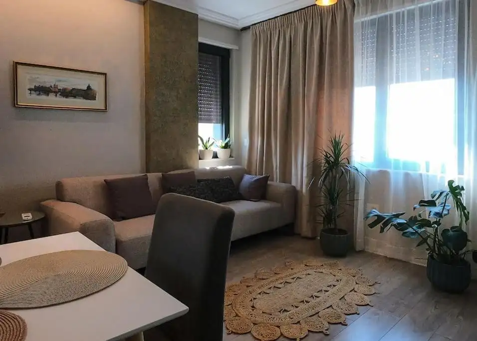 Central flower apartment 2