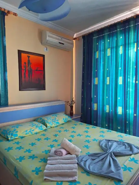 Katerina's Cozy Apartament Golem