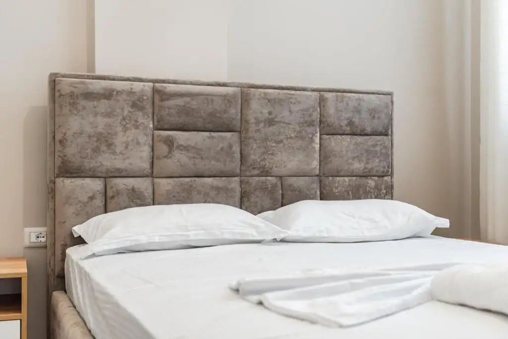 Summer Apartments D&A