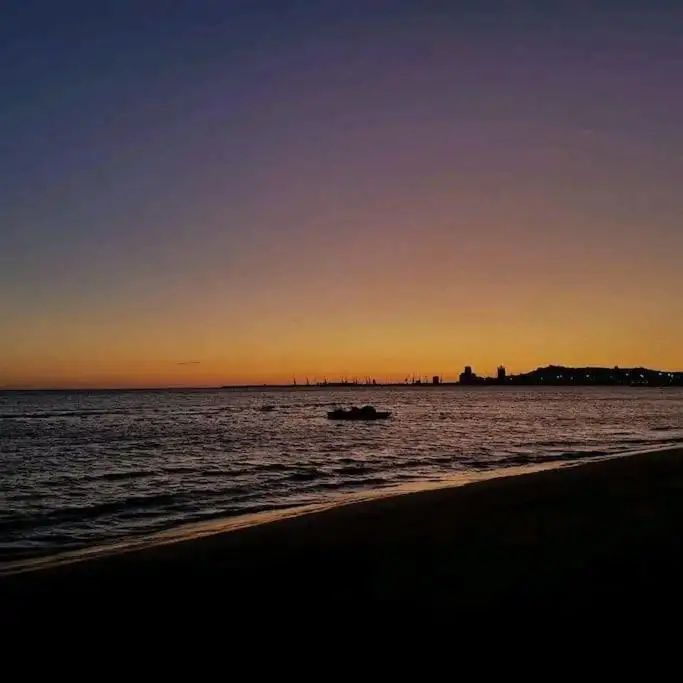 Summer apartment by seaside for rent