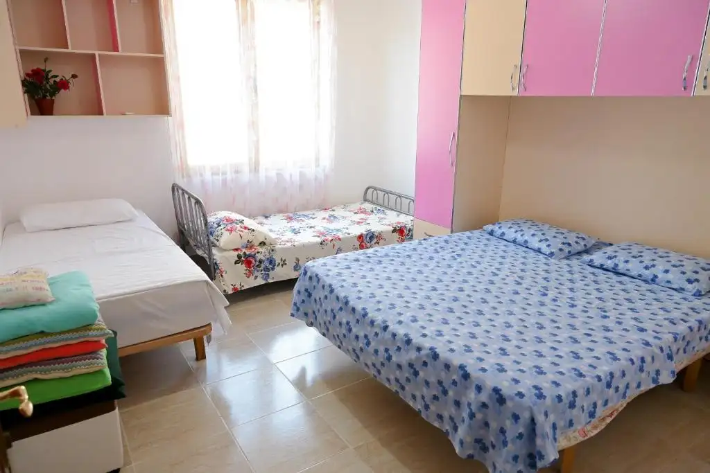 Shengjin Holidays Apartments