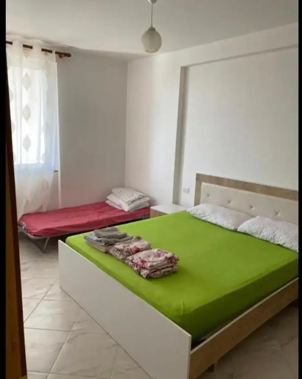 Shengjin Apartment property