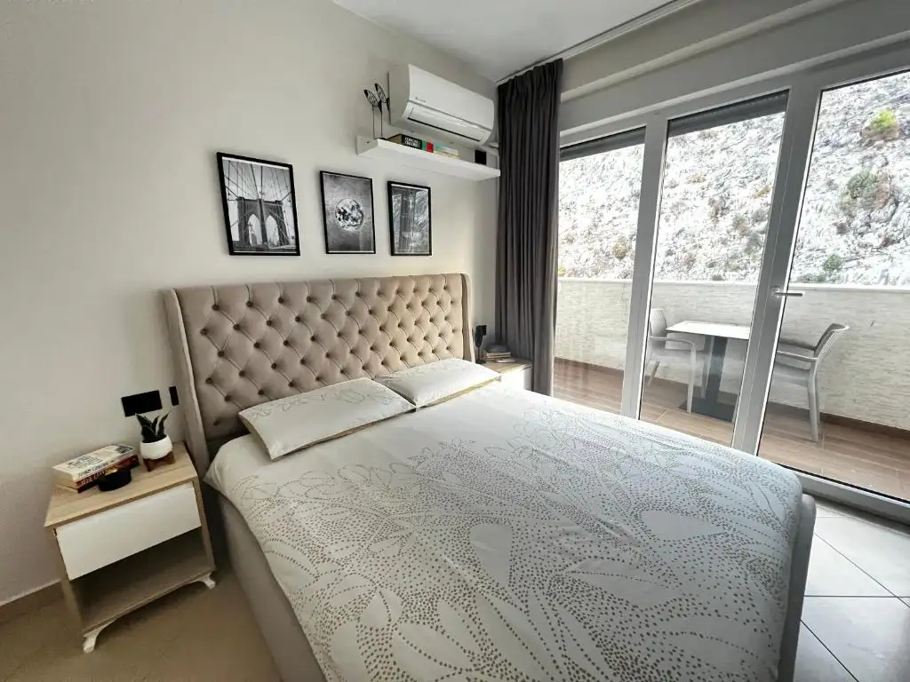 Shengjin Beach Getaway