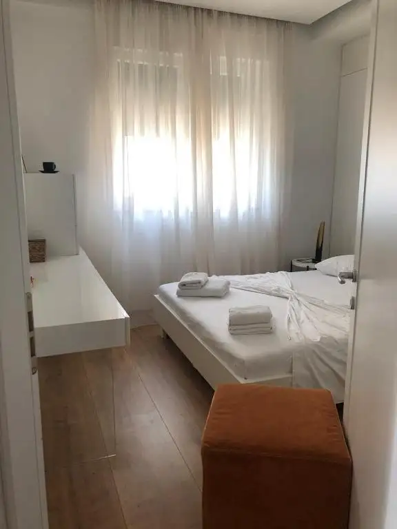 White Rocks Edera 2 I