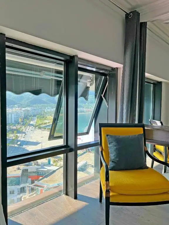 Sea Pearl Apartments
