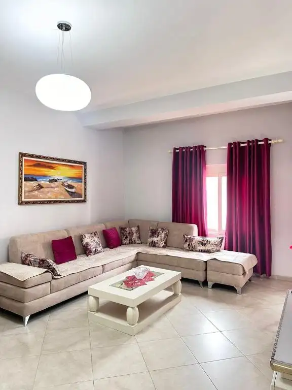 Rose Apartment