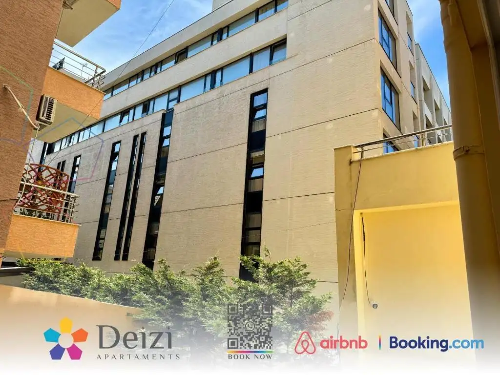 Deizi Apartaments1 - Premium,