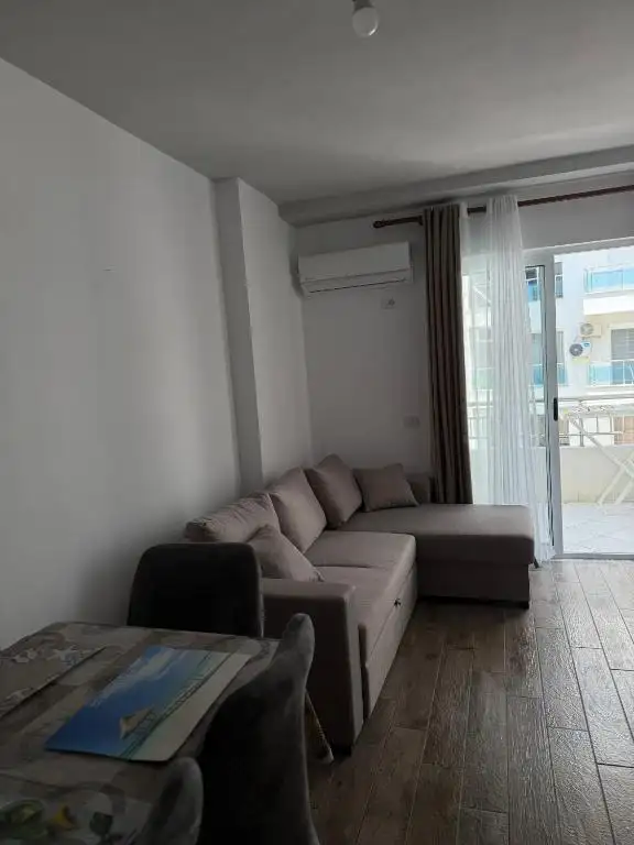 Bajraktari Apartment