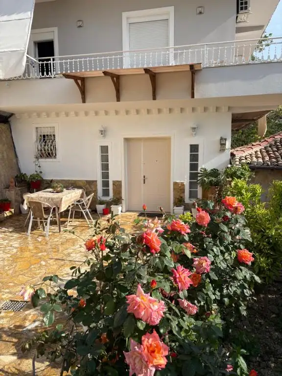 Vila STELIO
